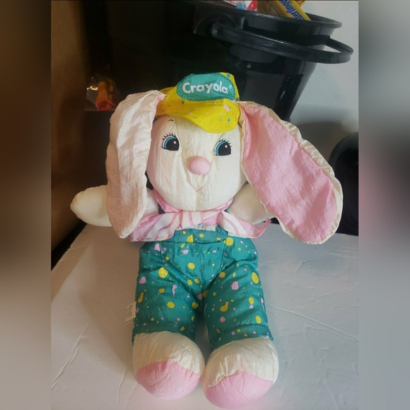 1993 Crayola Easter Bunny Hallmark Cards Plush - Picture 1 of 8
